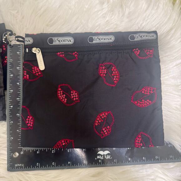 Y2K LeSportsac Triple Pouch Set Hot Kiss Red Sequin Lips NEW DAMAGED - Picture 4 of 10